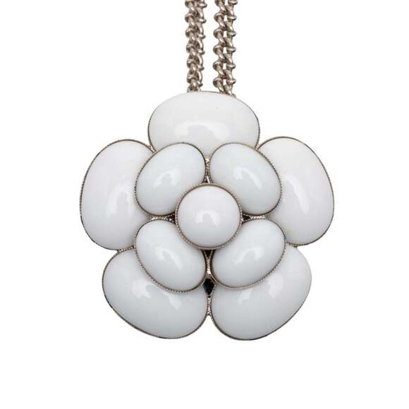 CHANEL White Necklace